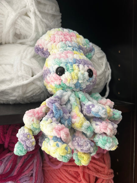 Baby Squid Crochet Plushie - Peace & Love