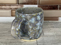 10 oz Blue Hydrangea Ceramic Mug