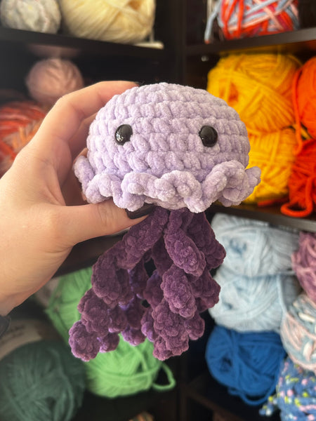Jellyfish Crochet Plushie - Light Purple