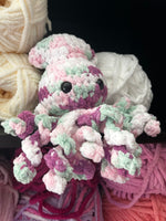 Baby Squid Crochet Plushie - Anemone