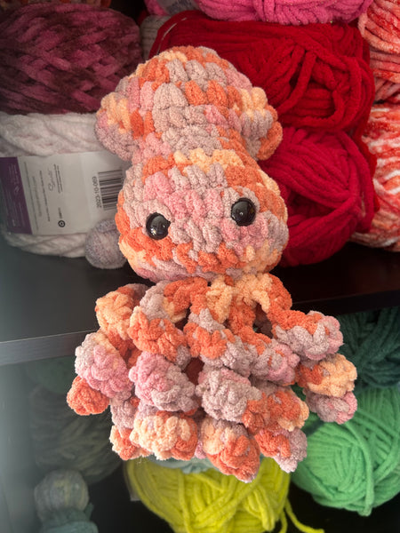 Baby Squid Crochet Plushie - Subtle Lesbian Flag