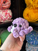 Mini Spider Crochet Plushie - Purple Sky