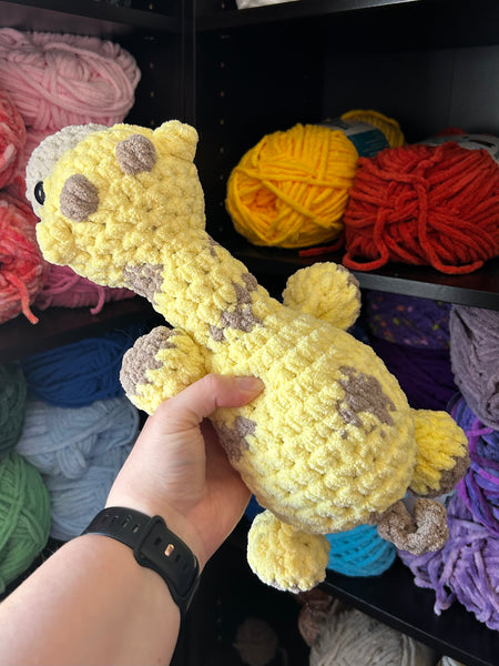 Gentle Giraffe Crochet Plushie