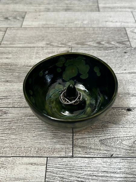 Olive Float Ceramic Ring Holder